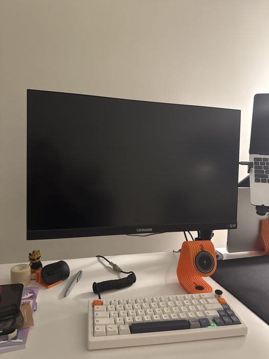 Монітор 4k 160hz gigabyte m27u