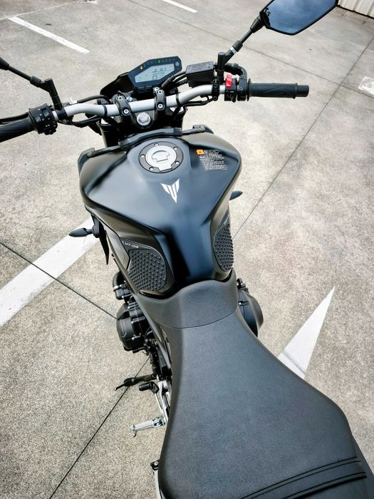 Yamaha MT-09 c/ Akrapovic