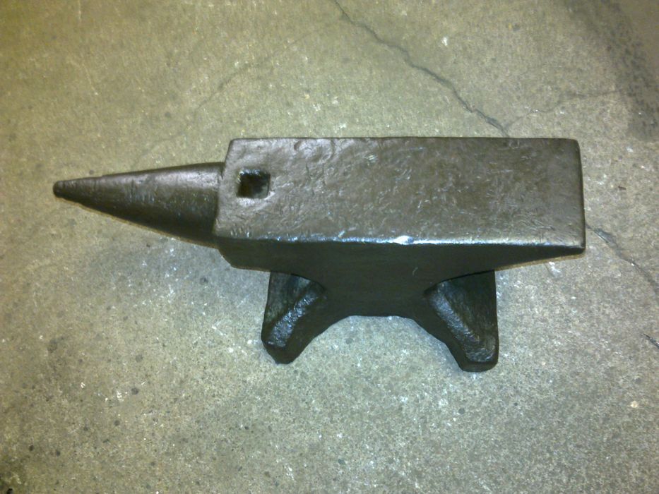 Kowadło kowalskie stare 45 kg