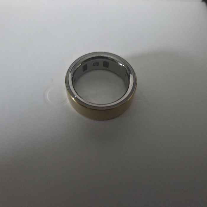 Oura Ring 4 - Dourado/Gold - Tamanho 9 (Como Novo)
