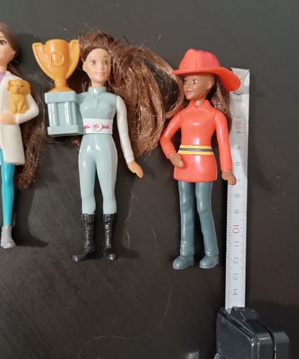 Figuras da MacDonald. Bombeiro, Enfermeira e Barbie. 12 cm