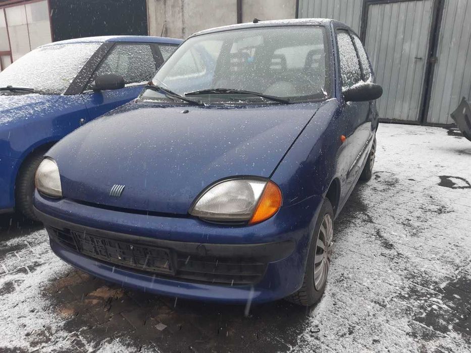 Fiat Seicento Lampy zderzak maska  Kod lakieru 483/A