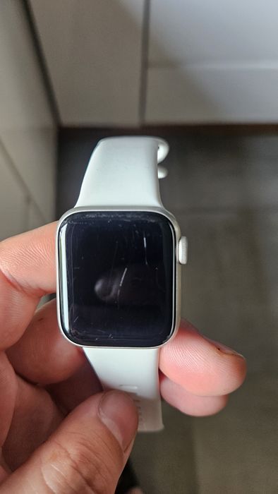 Apple watch se2 40mm silver