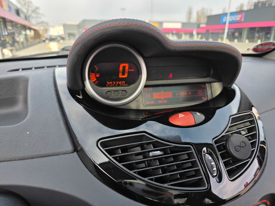 Renault Twingo 2012, 1.2 benzyna