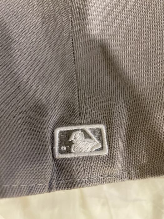 New Era 59 chapéu como novo