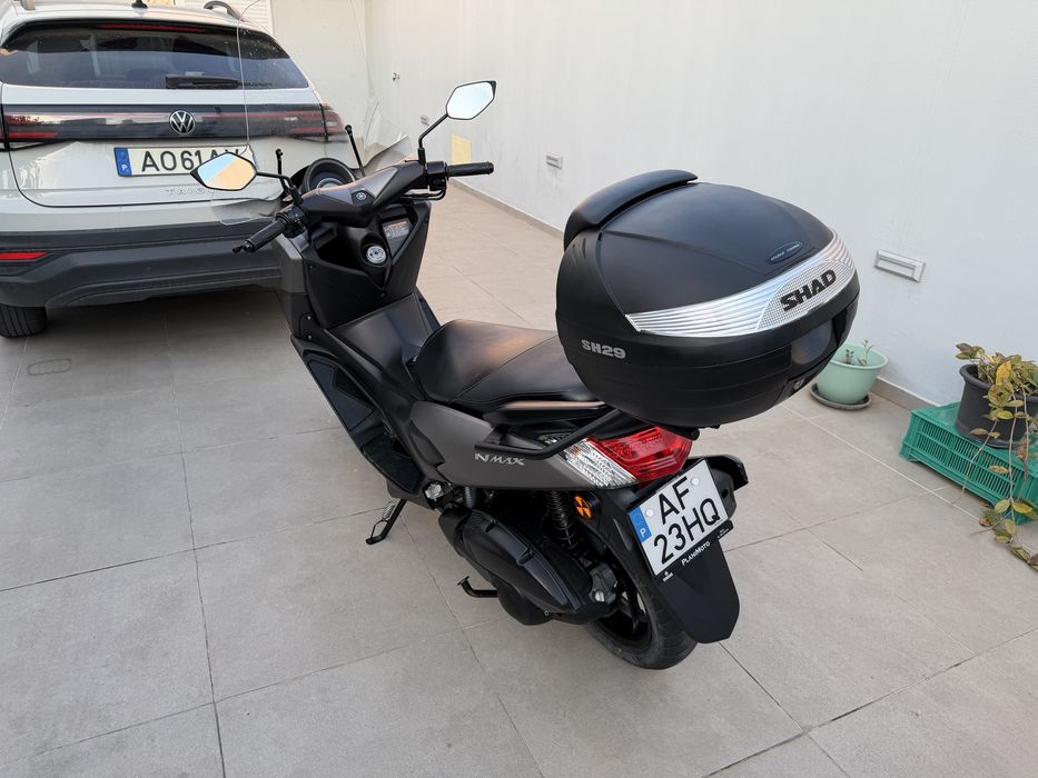 Yamaha N-Max 7000km (troco por carro)