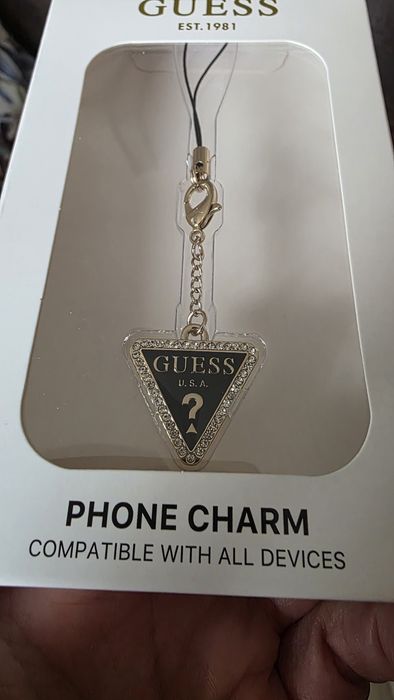 Guess zawieszka na telefon lub brelok do kluczy do torebki