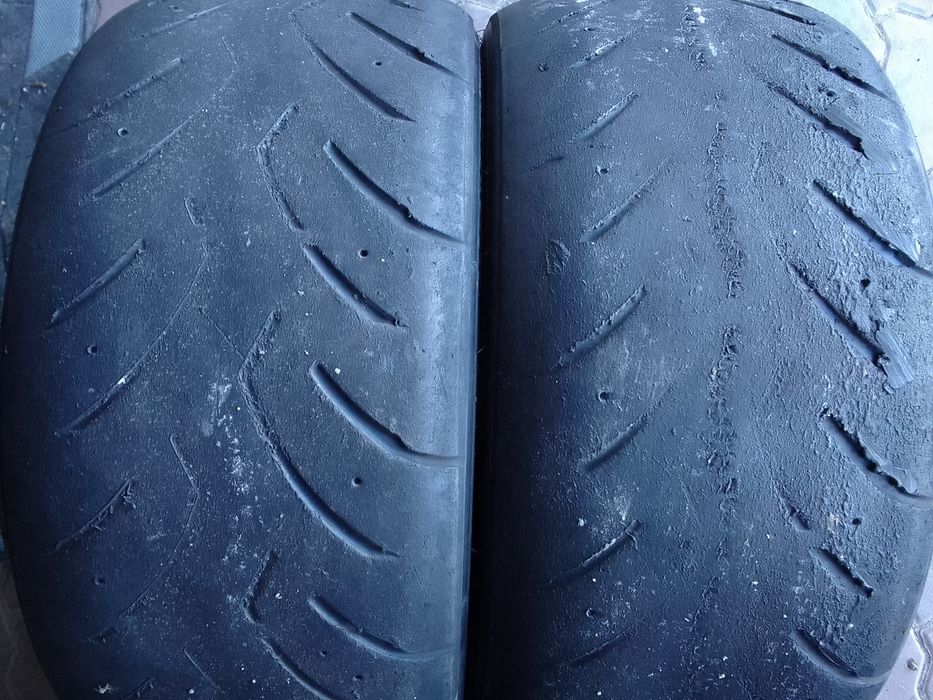 Cena za 2 Opony torowe 245/40r18 DUNLOP