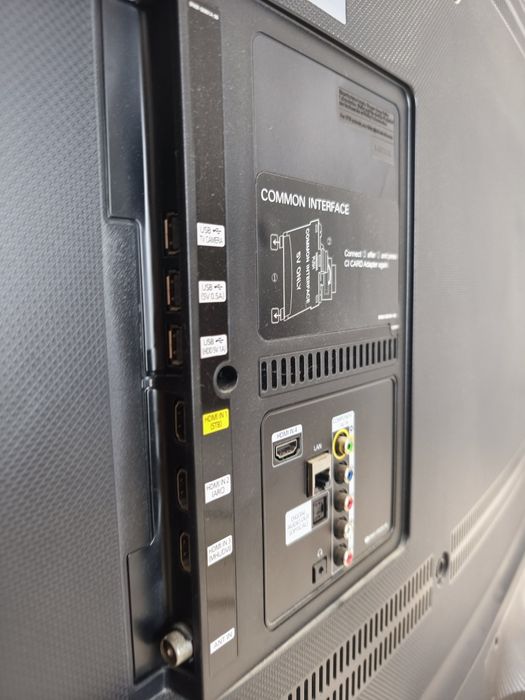 Televisao samsung 55 polegadas curva como nova