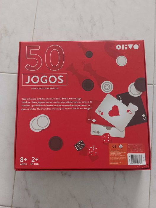 Caixa com 50 jogos novo