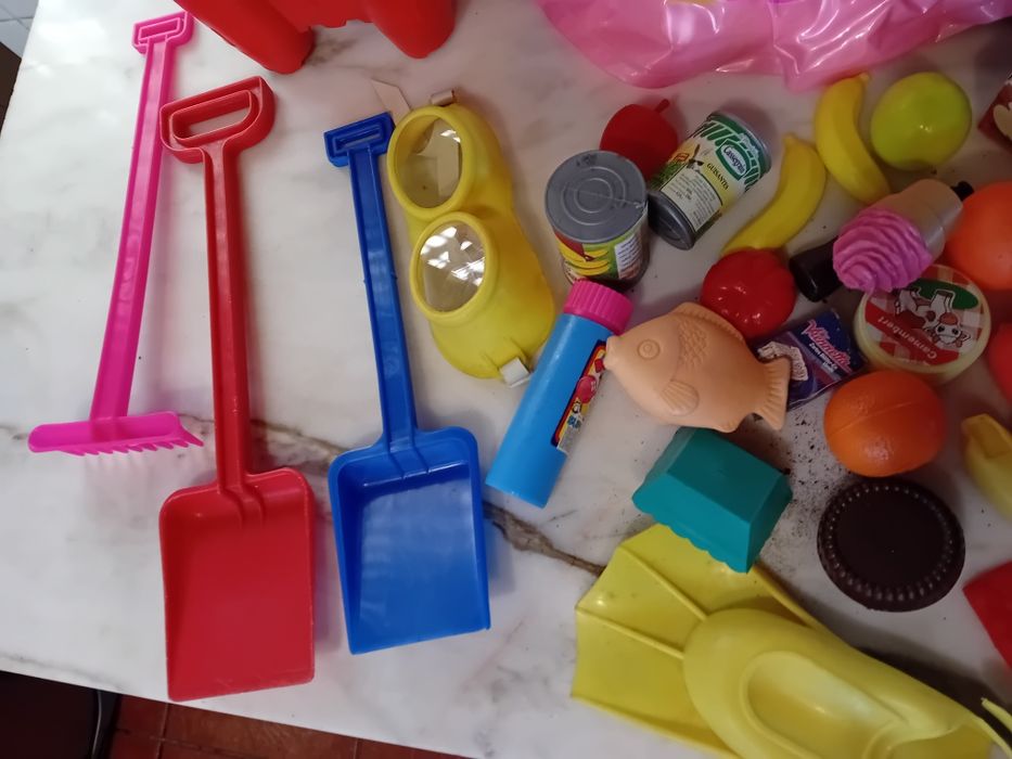 Conjunto de Brinquedos de Praia Anos 90