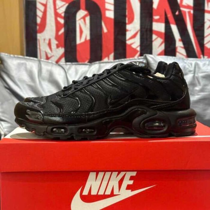 Air Max TN Plus Black R.39
