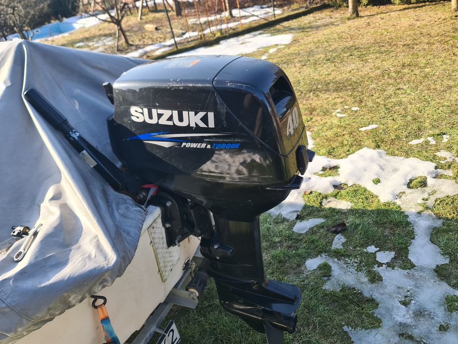 Silnik zaburtowy Suzuki 40DT
