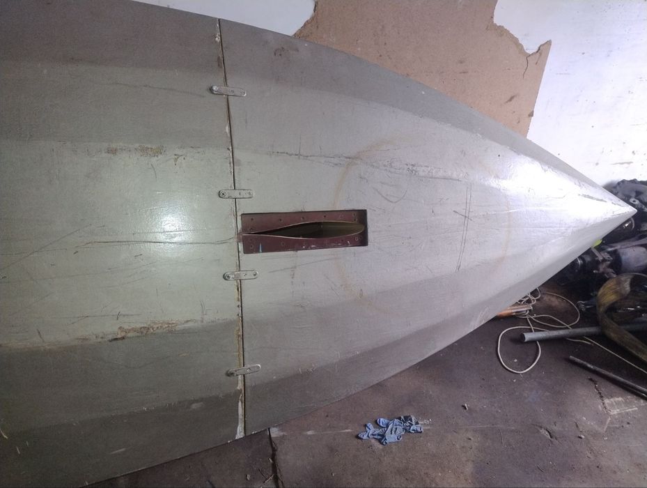 Швертбот (Лодка легка,вітрило, складна щогла,двигун, весла)