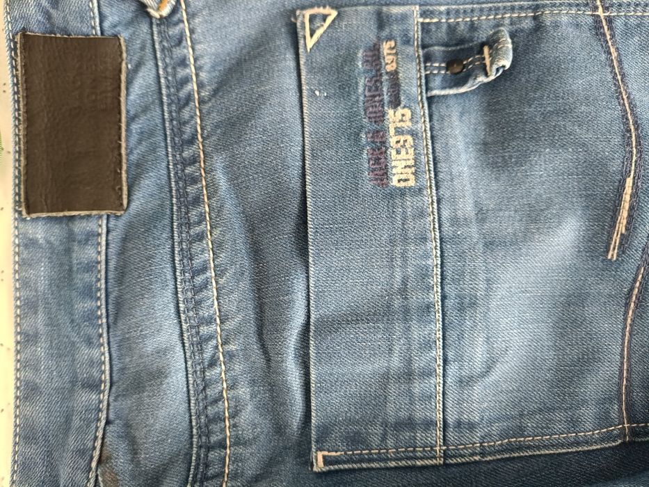 Mega jeansy męskie Jack&Jones EST1975.   38/32