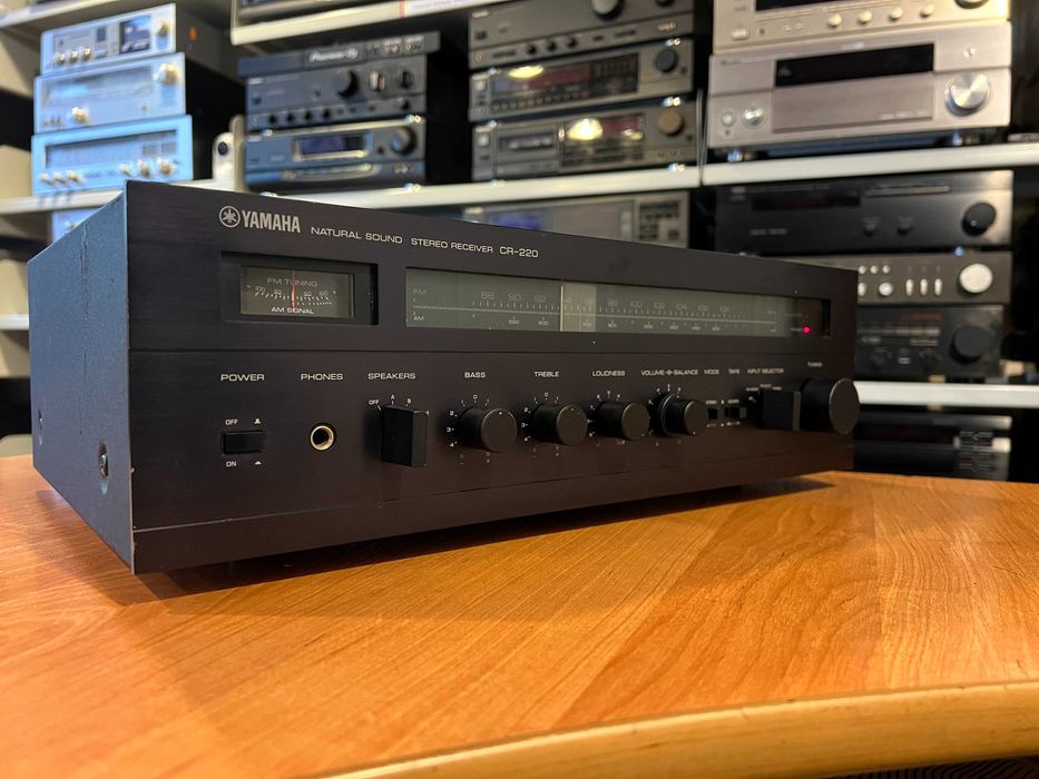 Amplituner Yamaha CR-220 Audio Room