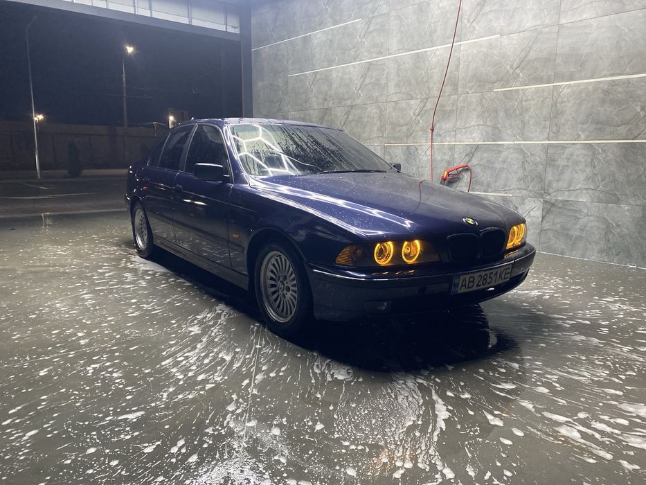 BMW 5 series E39