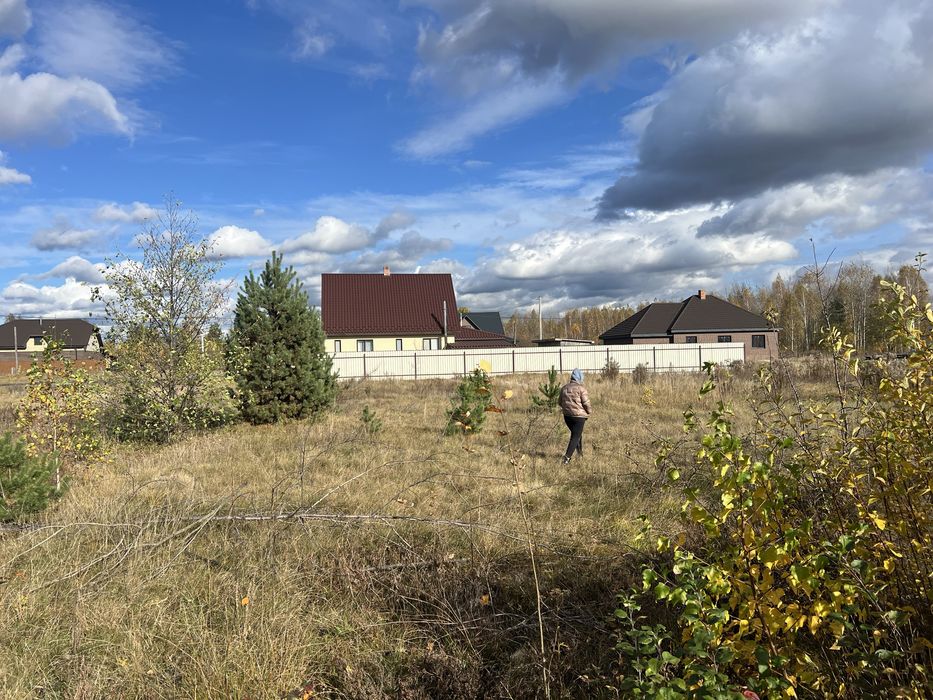 Продам земельну ділянку в с. Масевичі біля Монастиря