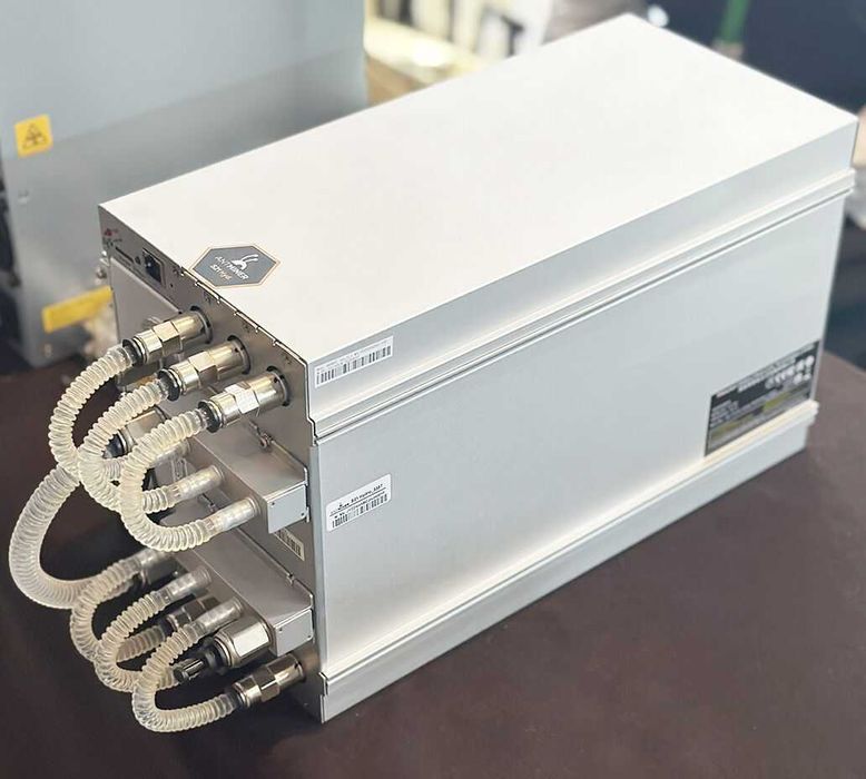 Асік Antminer S21E Hyd 332 Th/s Asic Bitmain У НАЯВНОСТІ