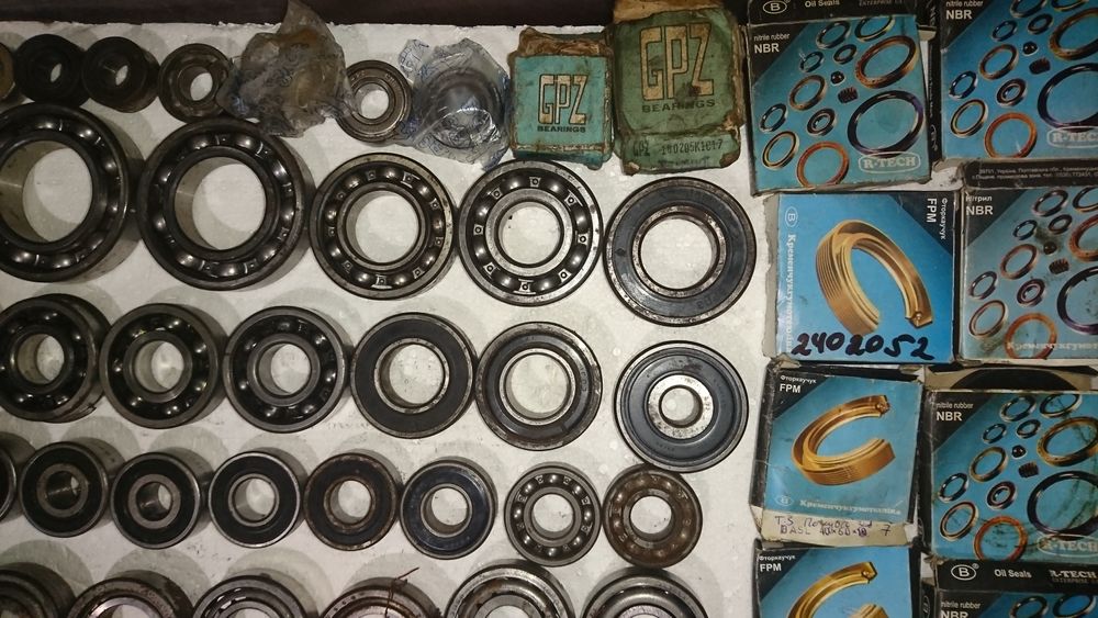 Подшипник шариковый, роликовый СССР. Підшипник кульковий, роликовий.