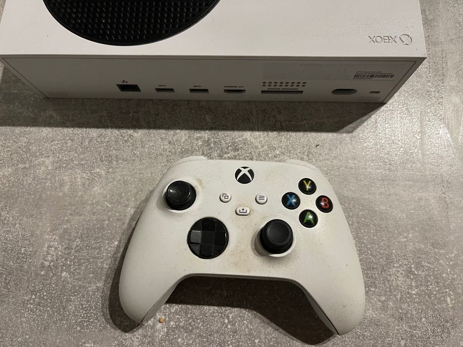 Xbox series S 512gb 1джойстик