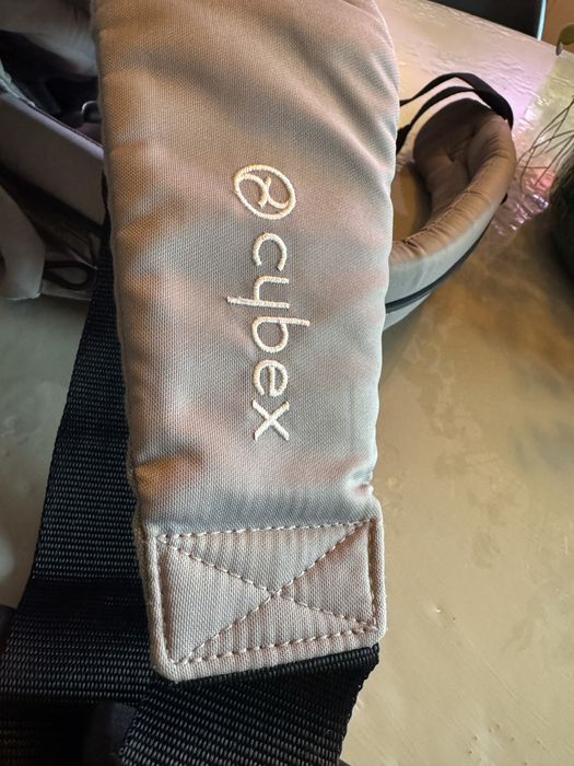 Marsúpio Cybex - BEYLA . Twist