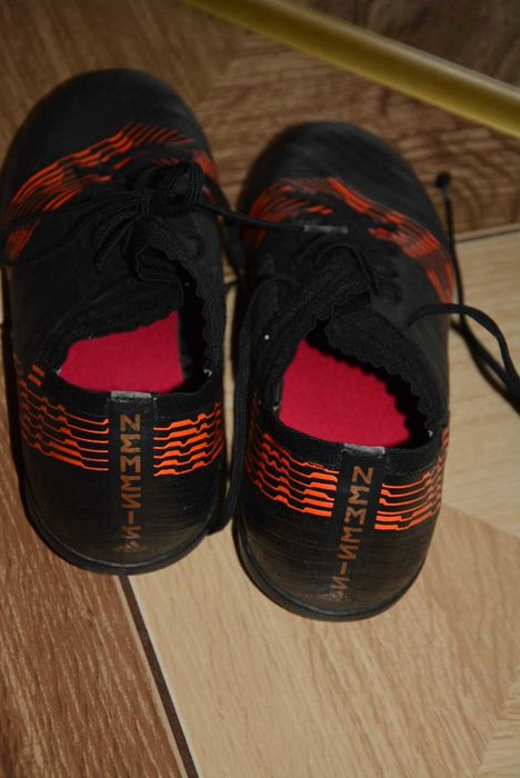 Buty turfy firmy adidas rozm. 38 2/3