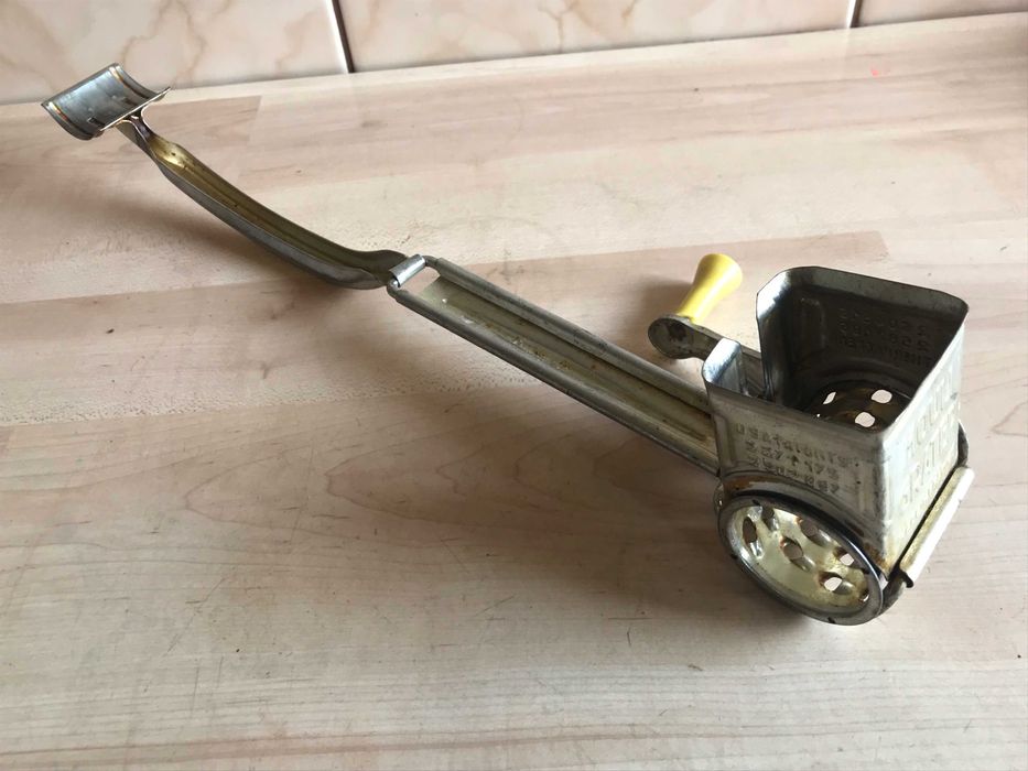 Tarka obrotowa - Mouli Grater