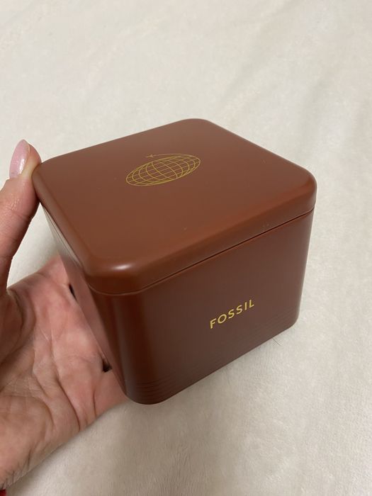 Продам годинник Fossil