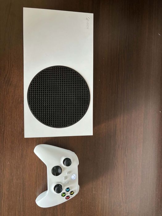 Sprzedam Xbox series s, jak nowy