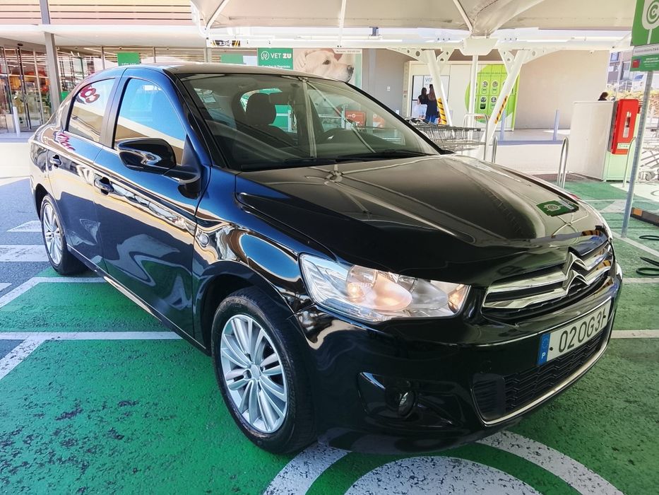 Citroën C-Elysée 1.6 HDi 92cv – 2014 impecável de tudo