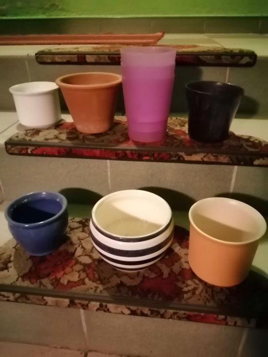 Donice, doniczki ogrodowe i skrzynki balkonowe oraz pokojowe