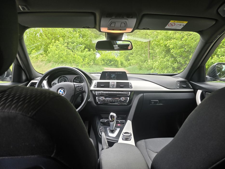 BMW  Seria 3  318 d  Edition  Luxury