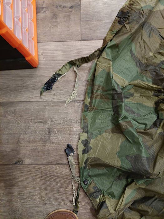 Pałatka przeciwdeszczowa US Army kontrakt
