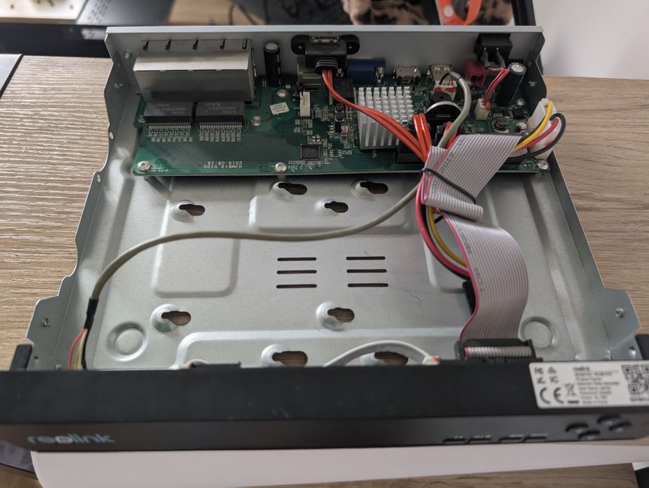 Nagrywarka NVR Reolink RLN8-410 H3MB16 bez  HDD