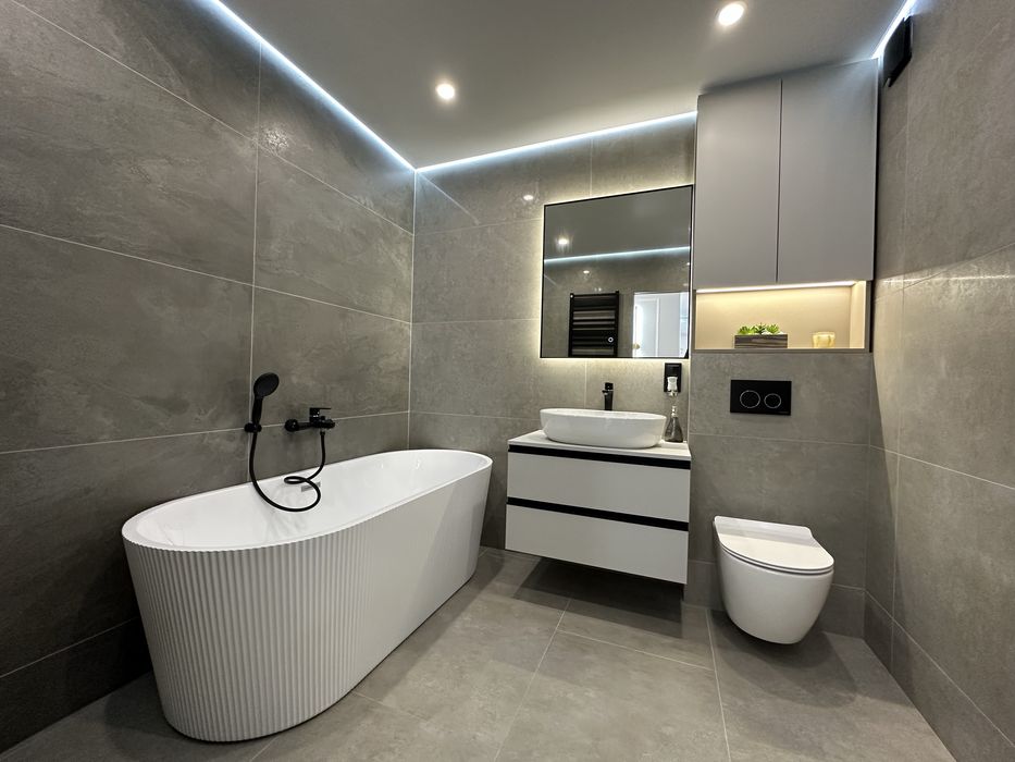 Продається дизайнерська 3 км квартира площа 90м2