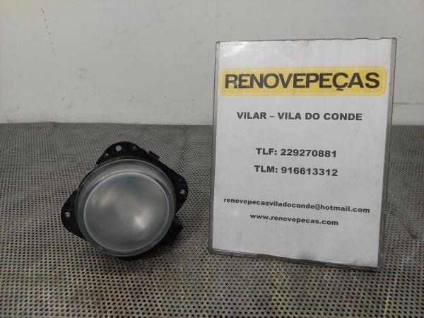 Farol nevoeiro frente direito CITROËN Xsara Picasso (N68)