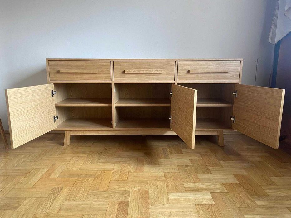 Komoda 170cm x 80cm dębowa z szufladami - zawiasy Blum