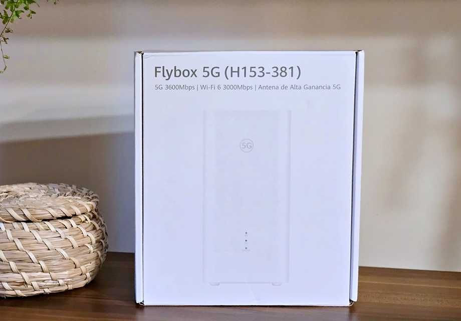 Router 5G Huawei / Zowee Flybox (H153-381) – Internet Ultra-Rápida Wi-Fi 6 (SIM Livre]