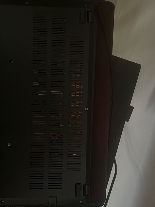 Acer Nitro v15-51 4050