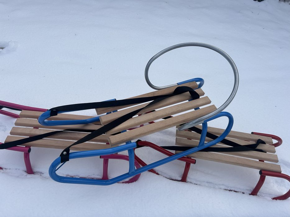 Nowe sanki z oparciem buk producent