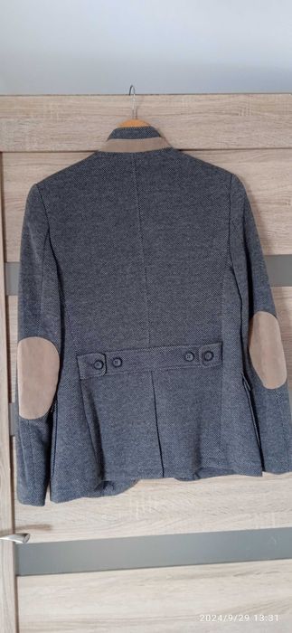 Płaszczyk dla młodego eleganta