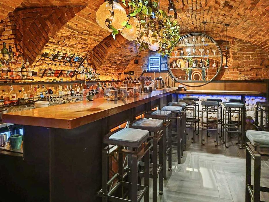 Пропонується в оренду готовий простір для ресторану