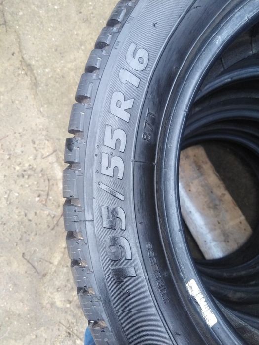 Продам гуму на 16 Ціна2000 за все.