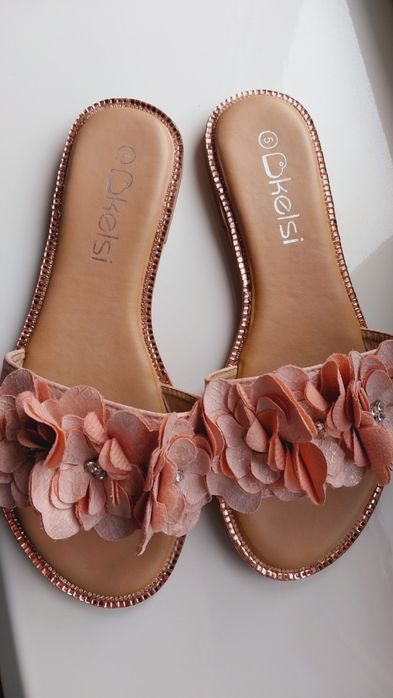 Шльопанці жіночі 24см