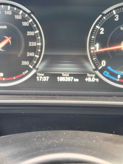 Samochód BMW F10  2.8