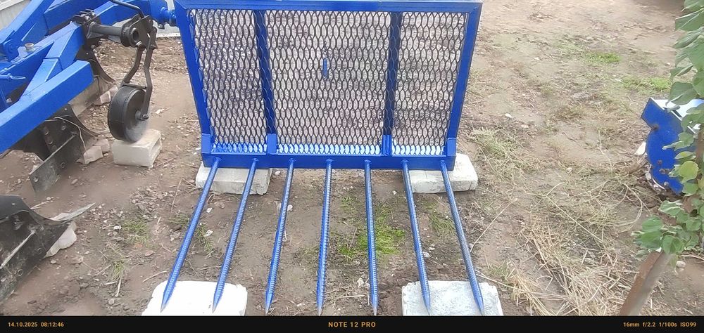 Продам вила на задню навіску до міні трактора