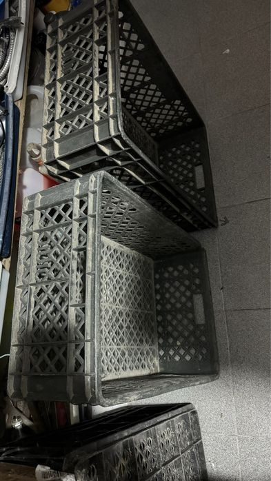 Caixas plasticas usadas