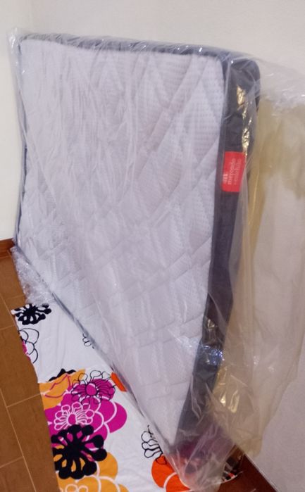 Colchão 185x135 NOVO!