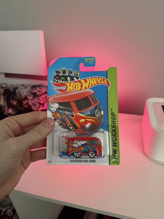 Hot wheels Volkswagen Kool Kombi